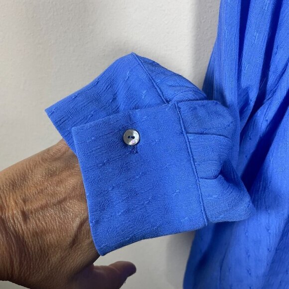 Illa Illa NWT! Ruthie Grace Women's Blue Button-Up Tunic Blouse! - Picture 2 of 5